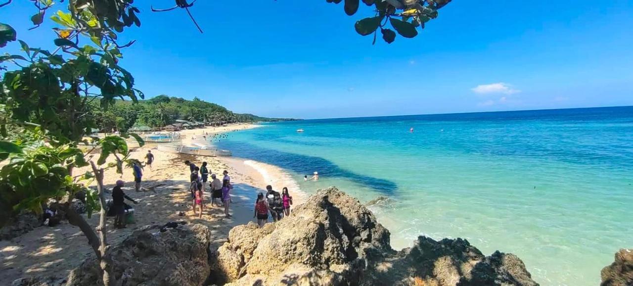 Traditional Private Guesthouse In Patar Beach Bolinao Екстер'єр фото